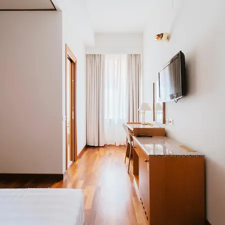 호텔 Miramare 시비타노바 마르셰