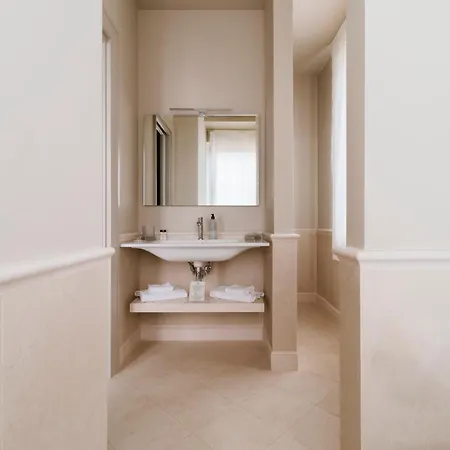 ホテル Miramare 4*