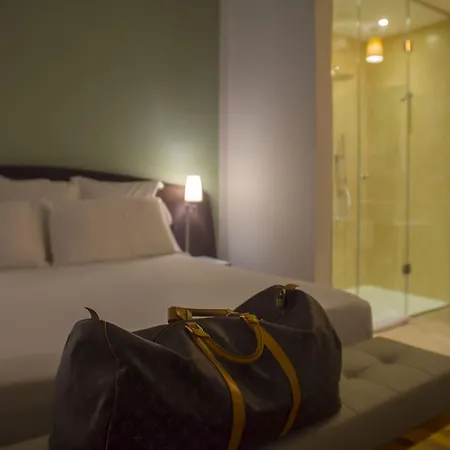 ホテル Miramare チヴィタノーヴァ・マルケ